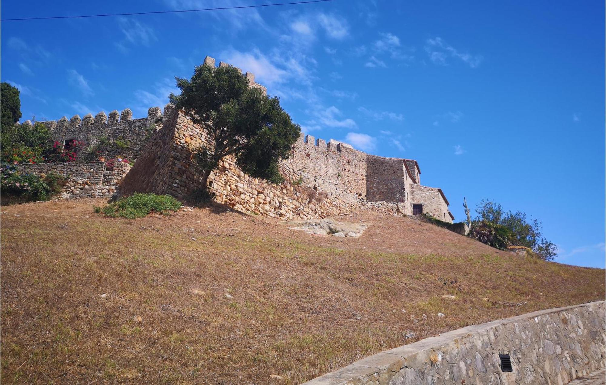 Awesome Home In Algatocín エクステリア 写真