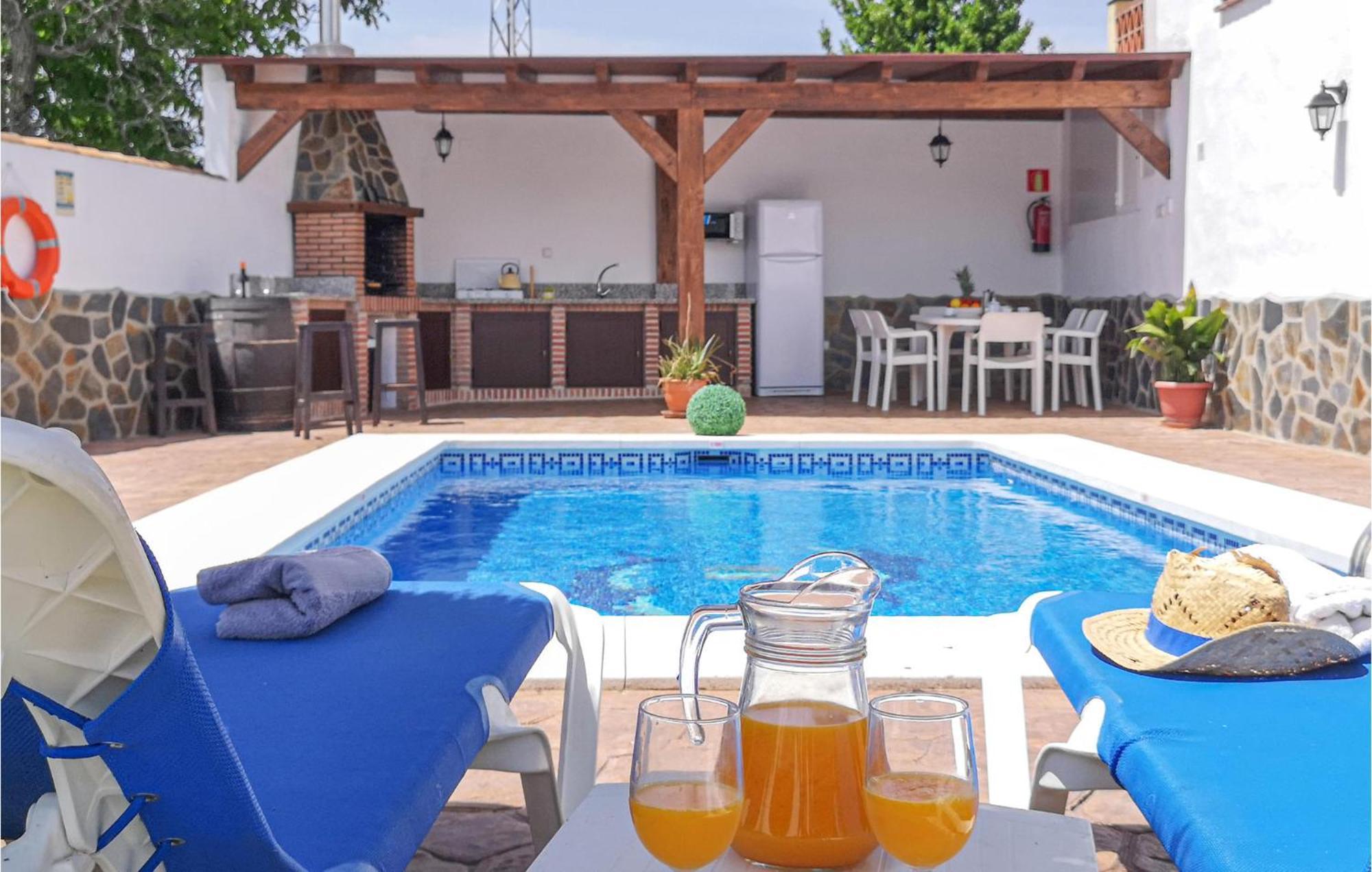 Awesome Home In Algatocín エクステリア 写真